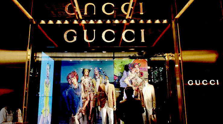 Kering's sales fell by 7% in Q4 because of Gucci's fall.