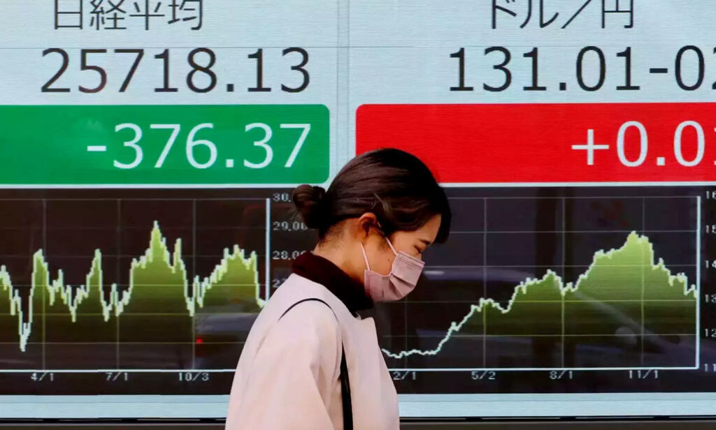 Nikkei 225 falls 0.80% as Japan stocks finish lower