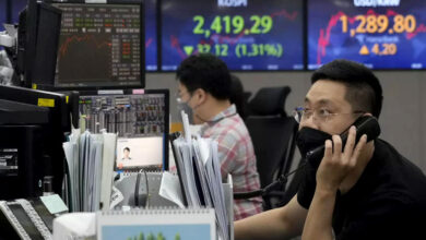 Manufacturing slowdown and oil rally create uncertainty, leading to muted Asian stocks