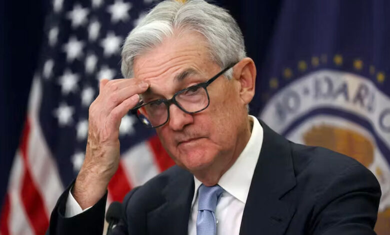 Federal Reserve shifts focus to job market despite reduced financial risks and persistent high inflation