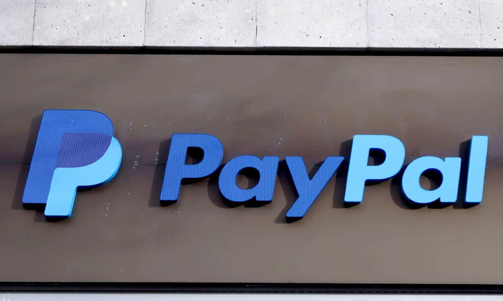 PayPal's Reduced Margin Forecast Outweighs Increased Profit Expectations