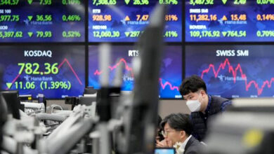 Asian Stocks Experience Downturn Due to Economic Worries, While Japan Boosted by Strong Earnings
