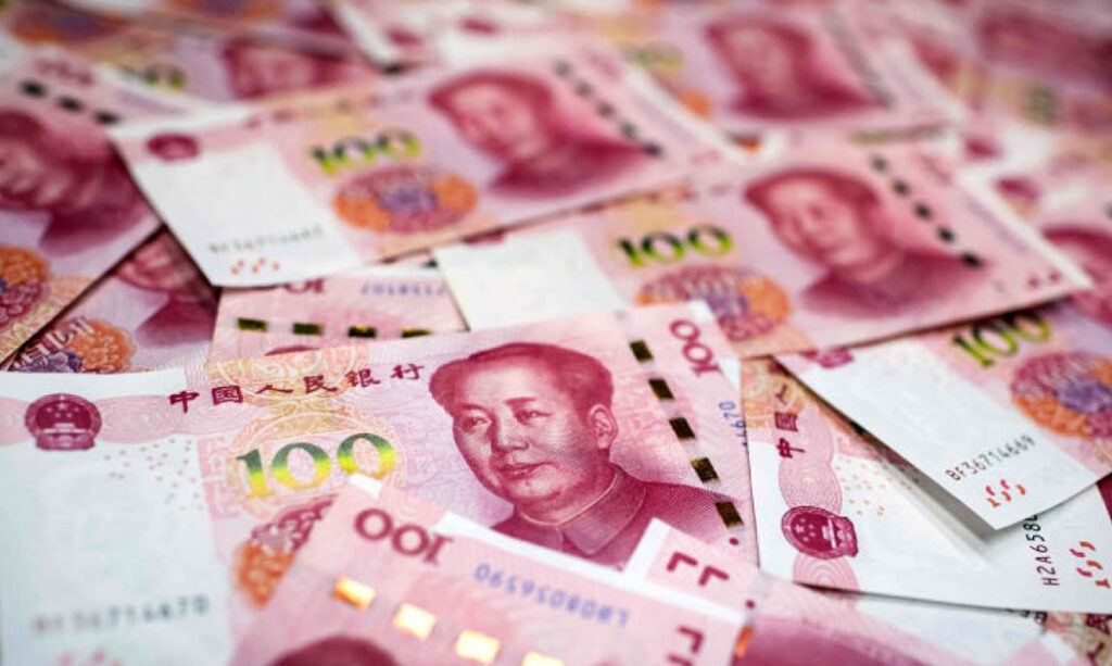 China's Yuan Falls to 6-Month Low as Central Bank Cuts Interest Rates