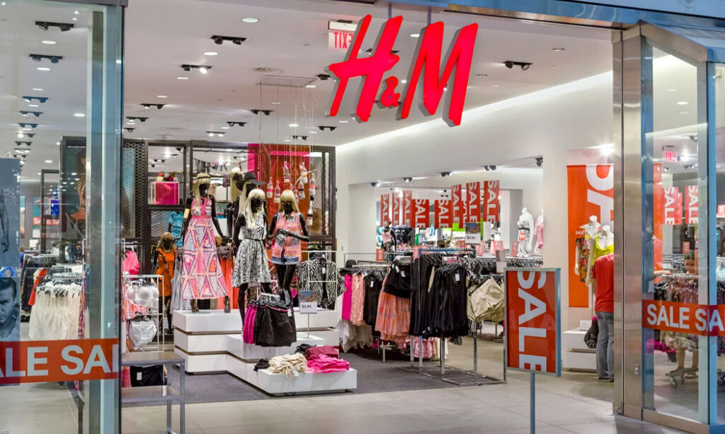 Fashion Retailers Show Resilience in the Face of Consumer Concerns